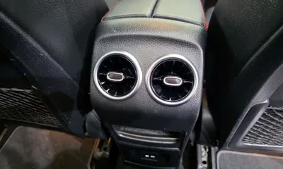 Mercedes-Benz GLB-Class 2021, 72158 км, за 20953.75 USD - фото 19