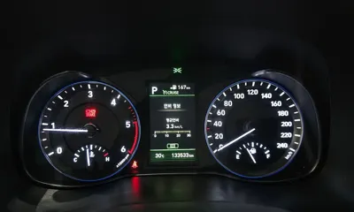 Hyundai Kona 2018, 133533 км, за 7351.98 USD - фото 8