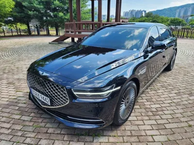 Genesis G90 2020, 96606 км, за 21859 USD