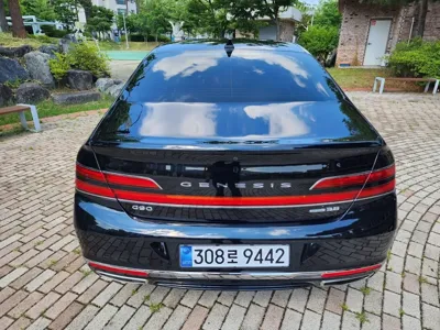 Genesis G90 2020, 96606 км, за 21859 USD