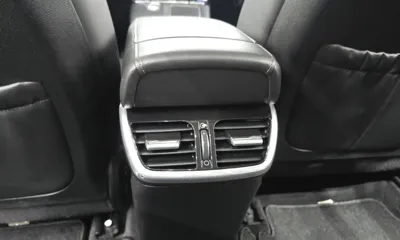 Hyundai Grandeur 2020, 32167 км, за 13358.28 USD - фото 29