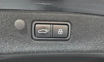 Hyundai Grandeur 2020, 32167 км, за 13358.28 USD - фото 30