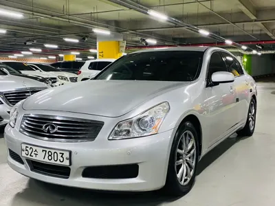 Infiniti G 2007, 118000 км, за 1576.46 USD