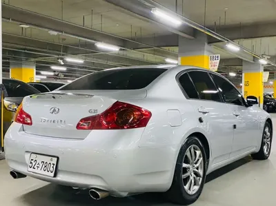 Infiniti G 2007, 118000 км, за 1576.46 USD