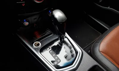 KG_Mobility_Ssangyong TIBOLI 2018, 81803 км, за 5695.36 USD - фото 9