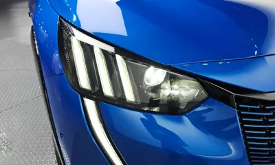 Peugeot 208 2023, 103228 км, за 12465.54 USD - фото 22
