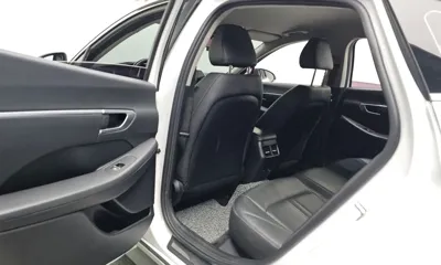 Hyundai Sonata 2020, 113820 км, за 9058.68 USD - фото 11