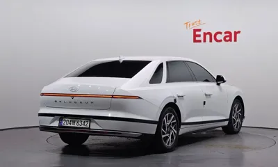Hyundai Grandeur 2024, 44882 км, за 20121.11 USD
