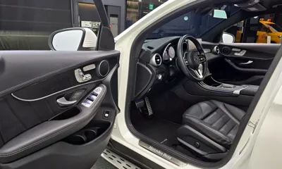 Mercedes-Benz GLC-Class 2023, 66156 км, за 32044.93 USD - фото 11