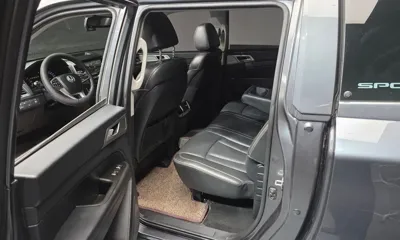 KG_Mobility_Ssangyong Rexton 2019, 69769 км, за 11773.22 USD - фото 11