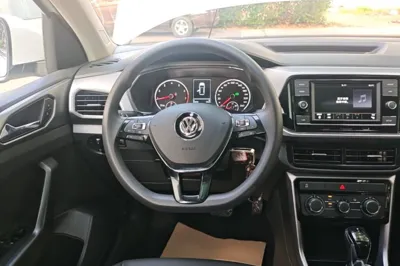 Volkswagen T-Cross 2019, 63900 км, за 9436 USD - фото 13