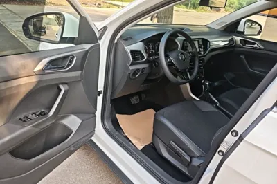 Volkswagen T-Cross 2019, 63900 км, за 9436 USD - фото 18