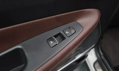 Hyundai Santafe 2019, 75691 км, за 15953.63 USD - фото 19