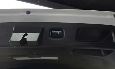 Hyundai Santafe 2019, 75691 км, за 15953.63 USD - фото 20