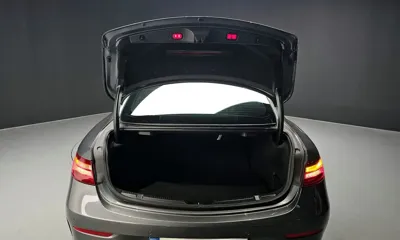 Mercedes-Benz E-Class 2019, 81174 км, за 15302.46 USD - фото 20