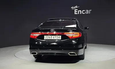 Hyundai Grandeur 2016, 189467 км, за 4398.06 USD