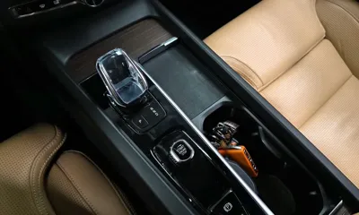 Volvo XC60 2022, 74312 км, за 29670.47 USD - фото 9