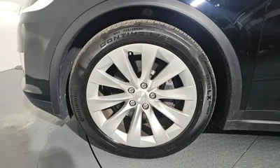 Tesla Model X 2018, 80964 км, за 43039.7 USD