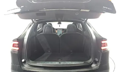 Tesla Model X 2018, 80964 км, за 43039.7 USD - фото 20