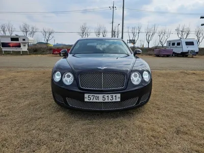 Bentley Flying Spur · 2013 год