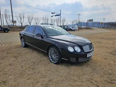 Bentley Flying Spur 2013, 117464 км, за 13335.95 USD