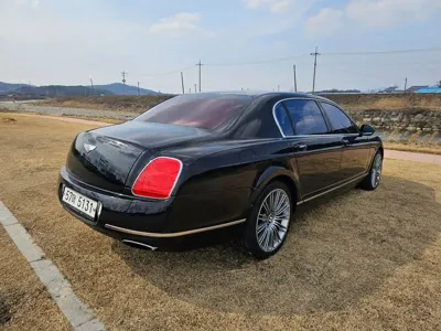Bentley Flying Spur 2013, 117464 км, за 13335.95 USD