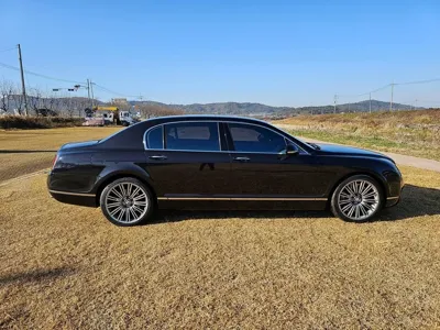 Bentley Flying Spur 2013, 117464 км, за 13266.05 USD - фото 8