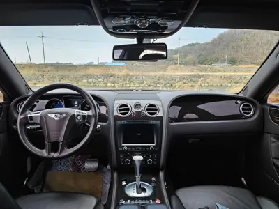 Bentley Flying Spur 2013, 117464 км, за 13266.05 USD - фото 9