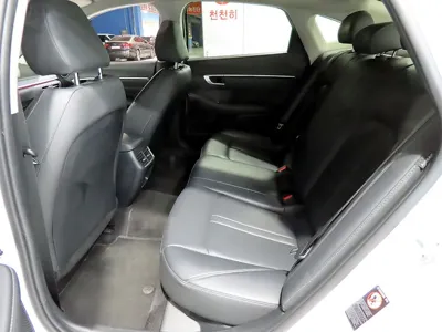 Hyundai Sonata 2022, 110976 км, за 9953.17 USD - фото 11