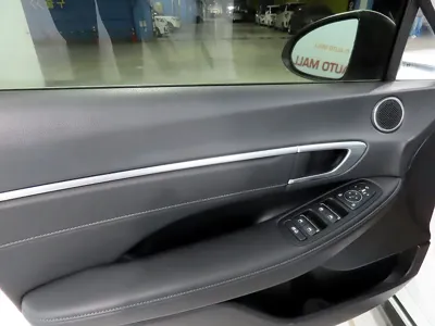 Hyundai Sonata 2022, 110976 км, за 9953.17 USD - фото 14