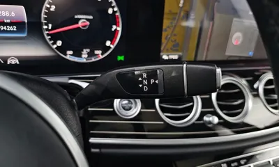 Mercedes-Benz E-Class 2019, 94262 км, за 20349.22 USD - фото 9