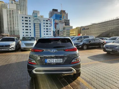 Hyundai Kona 2021, 148493 км, за 9386.9 USD