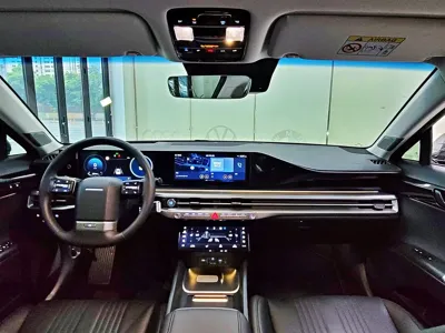 Hyundai Grandeur 2023, 73000 км, за 19627.15 USD - фото 8