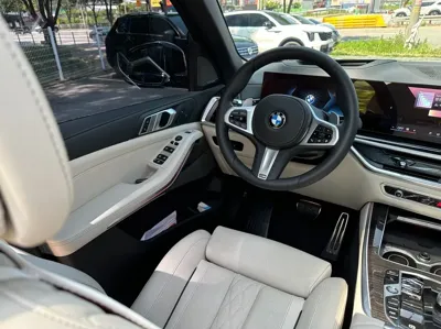 BMW X5 2026, 11000 км, за 76873 USD - фото 10