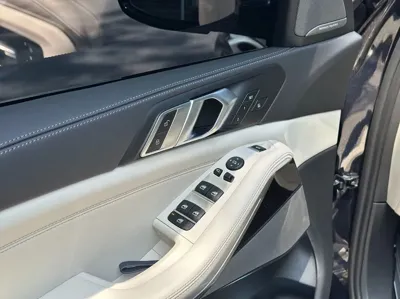 BMW X5 2026, 11000 км, за 76873 USD - фото 16
