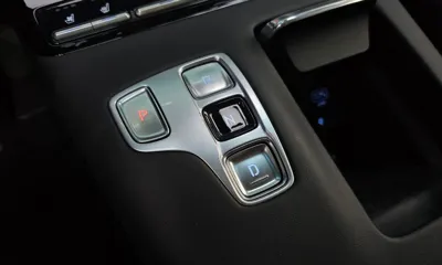 Hyundai Grandeur 2022, 106836 км, за 13668.03 USD - фото 9