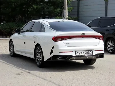 Kia K5 2020, 74900 км, за 10726.12 USD
