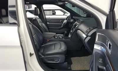 Ford Explorer 2019, 81514 км, за 10371.54 USD - фото 11