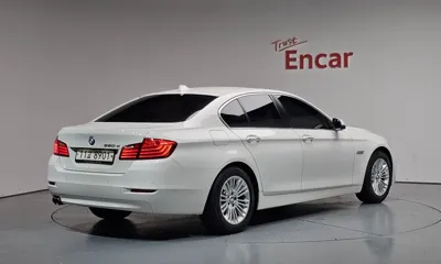 BMW 5-Series 2015, 76981 км, за 9311.71 USD