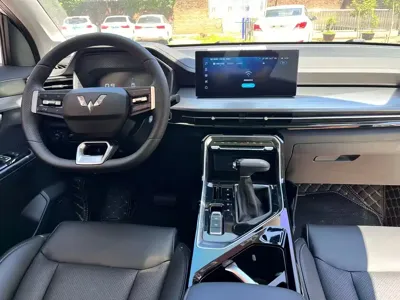 Wuling Xingchen 2022, 4800 км, за 10922.12 USD