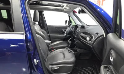 Jeep Renegade 2020, 61665 км, за 10097.73 USD - фото 26