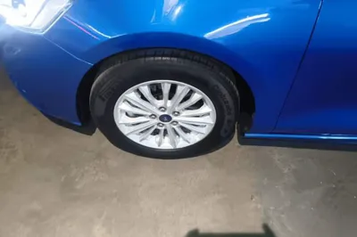 Ford Focus 2020, 76000 км, за 7355 USD - фото 11