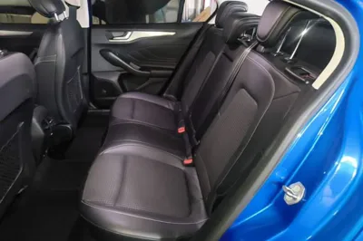 Ford Focus 2020, 76000 км, за 7355 USD - фото 20
