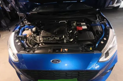 Ford Focus 2020, 76000 км, за 7355 USD - фото 24