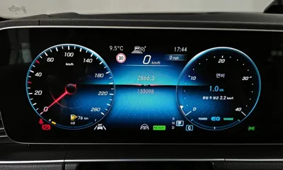 Mercedes-Benz GLE-Class 2023, 133098 км, за 43377.45 USD - фото 8