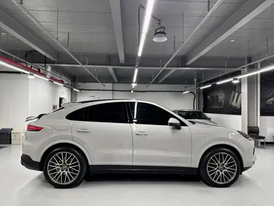 Porsche Cayenne 2022, 45109 км, за 70237.63 USD