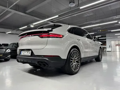 Porsche Cayenne 2022, 45109 км, за 70237.63 USD - фото 7