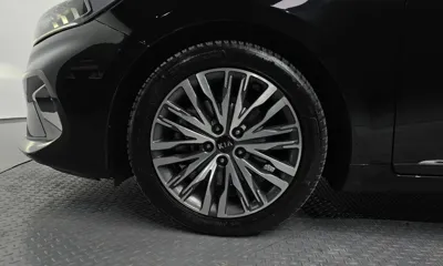 Kia K7 2020, 147081 км, за 10831.04 USD