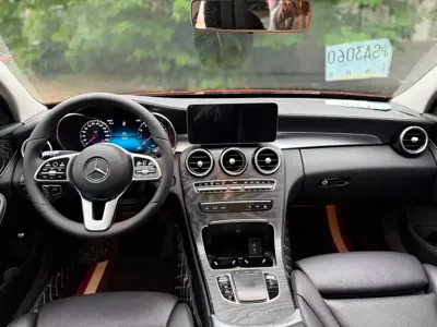Mercedes-Benz C-Class 2019, 66000 км, за 12948.54 USD - фото 9