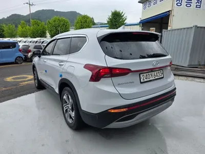 Hyundai Santafe 2021, 12470 км, за 14873.09 USD